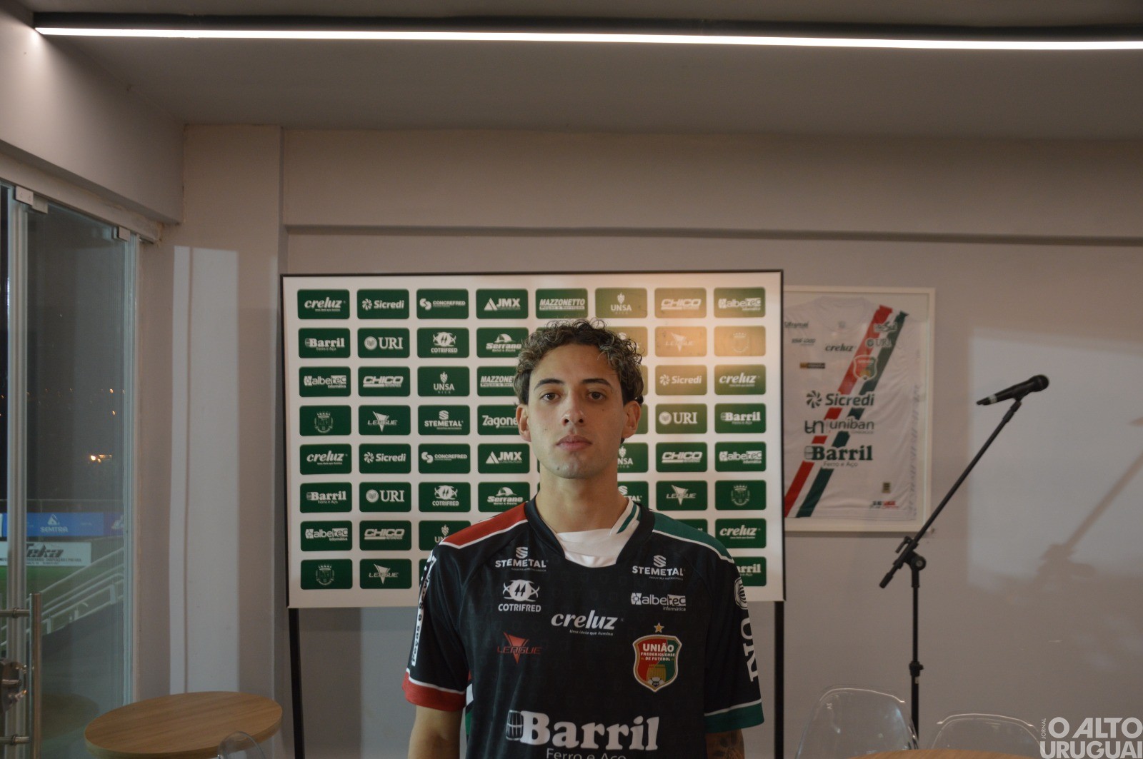 União-FW apresenta novos jogadores e novo uniforme