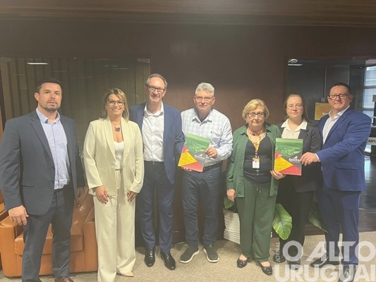 Comitiva representando a Expofred realiza visitas em Porto Alegre