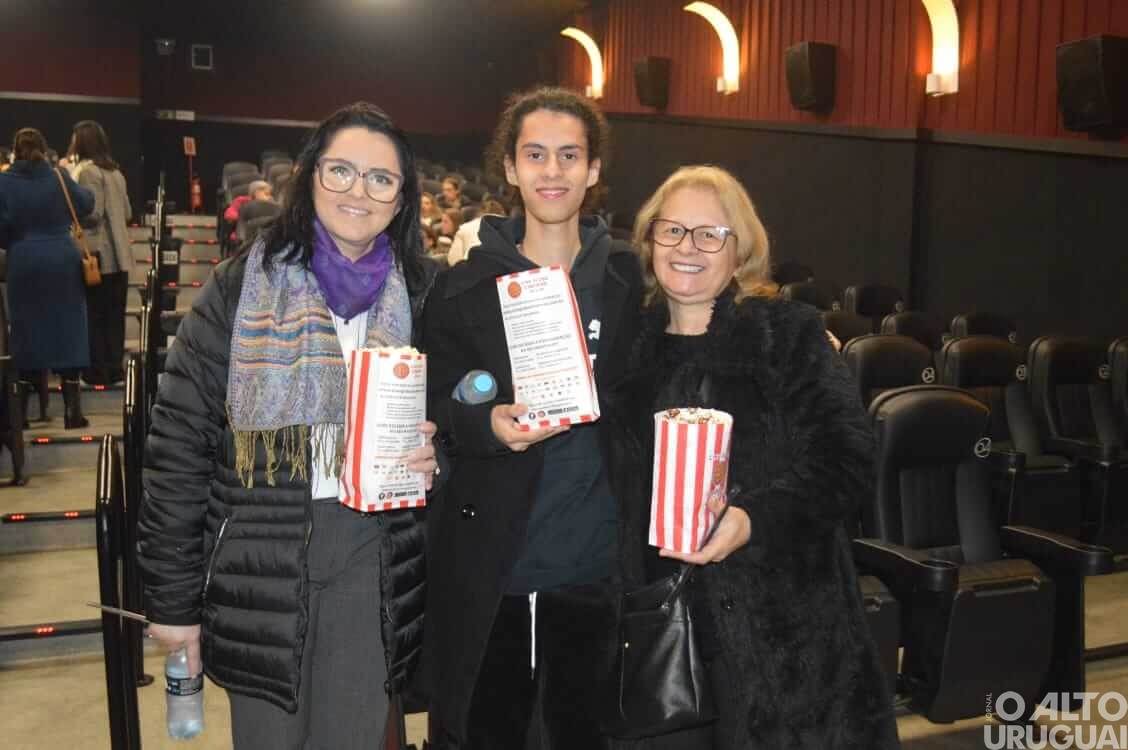 Cine Elas e a Ordem reúne advogadas em sessão de cinema especial em FW