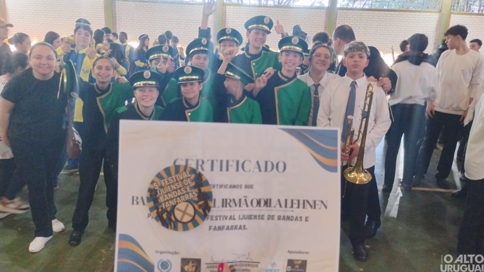 Escola Irmã Odila Lehnen se destaca em festival de bandas