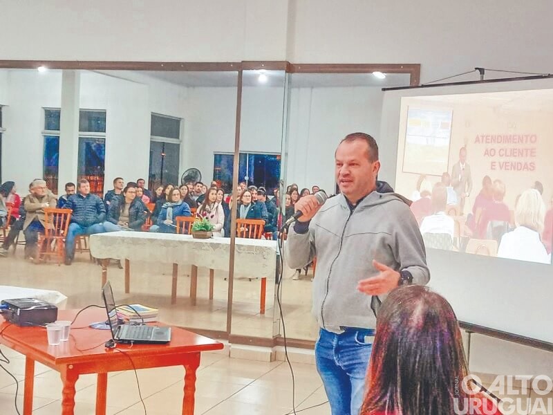 Treinamento em vendas é tema de palestra em Taquaruçu do Sul