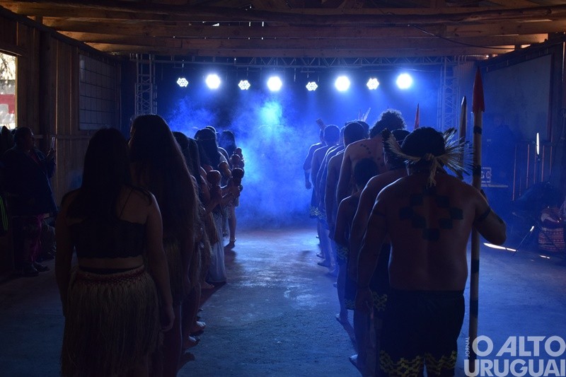 Projeto "O Povo Kaingang" realiza apresentações em municípios da região