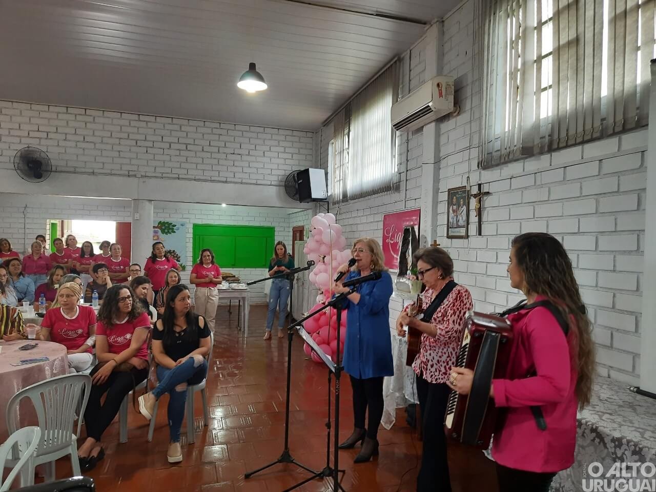 Chá da Liga reúne mulheres em Rodeio Bonito