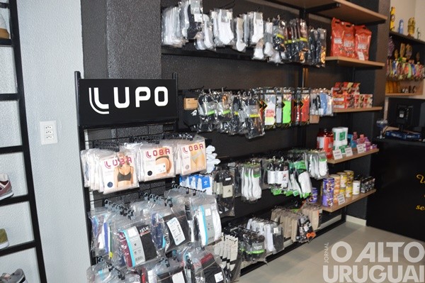 Loja DYN faz lançamento de marca própria em FW