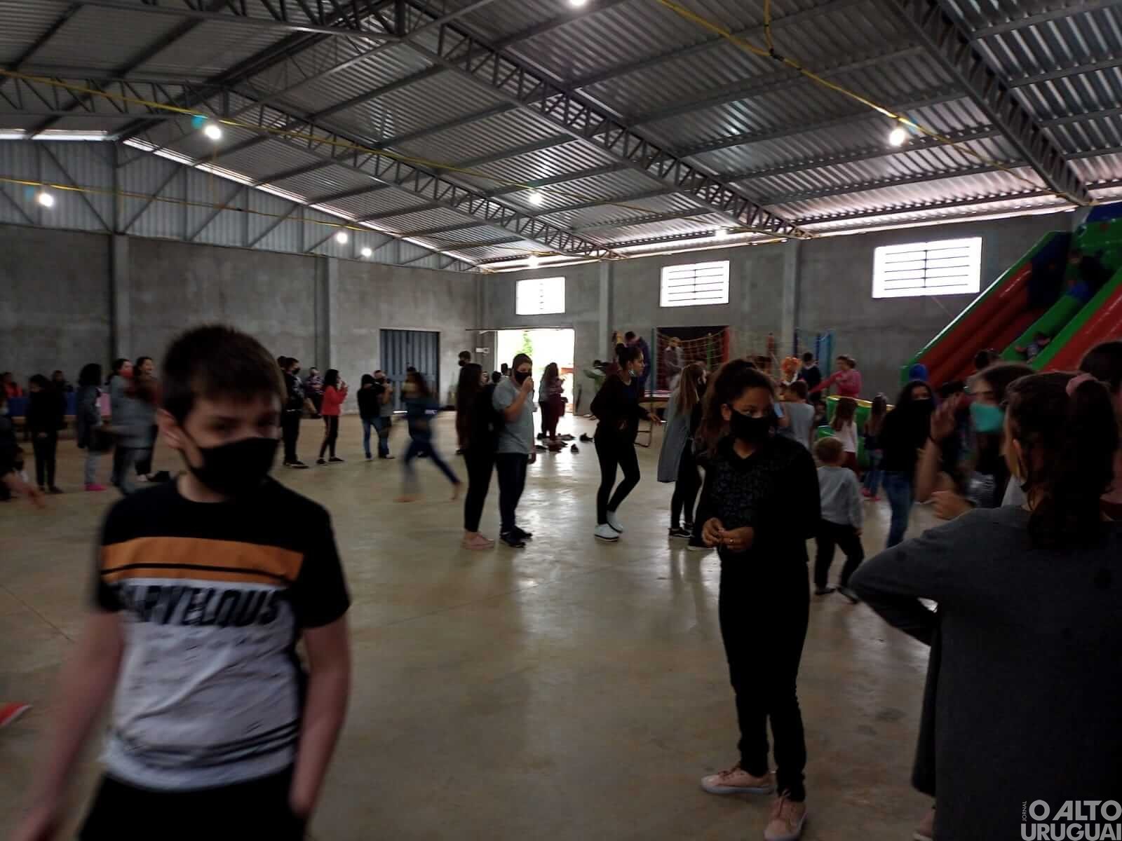 Comunidade do bairro São Francisco de Paula promove ação com crianças