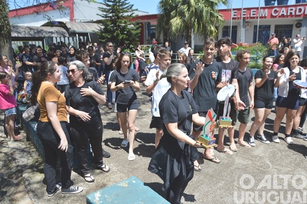Bandas da Escola Cardeal Roncalli conquistam cinco títulos de campeãs e três de vice-campeãs em SC