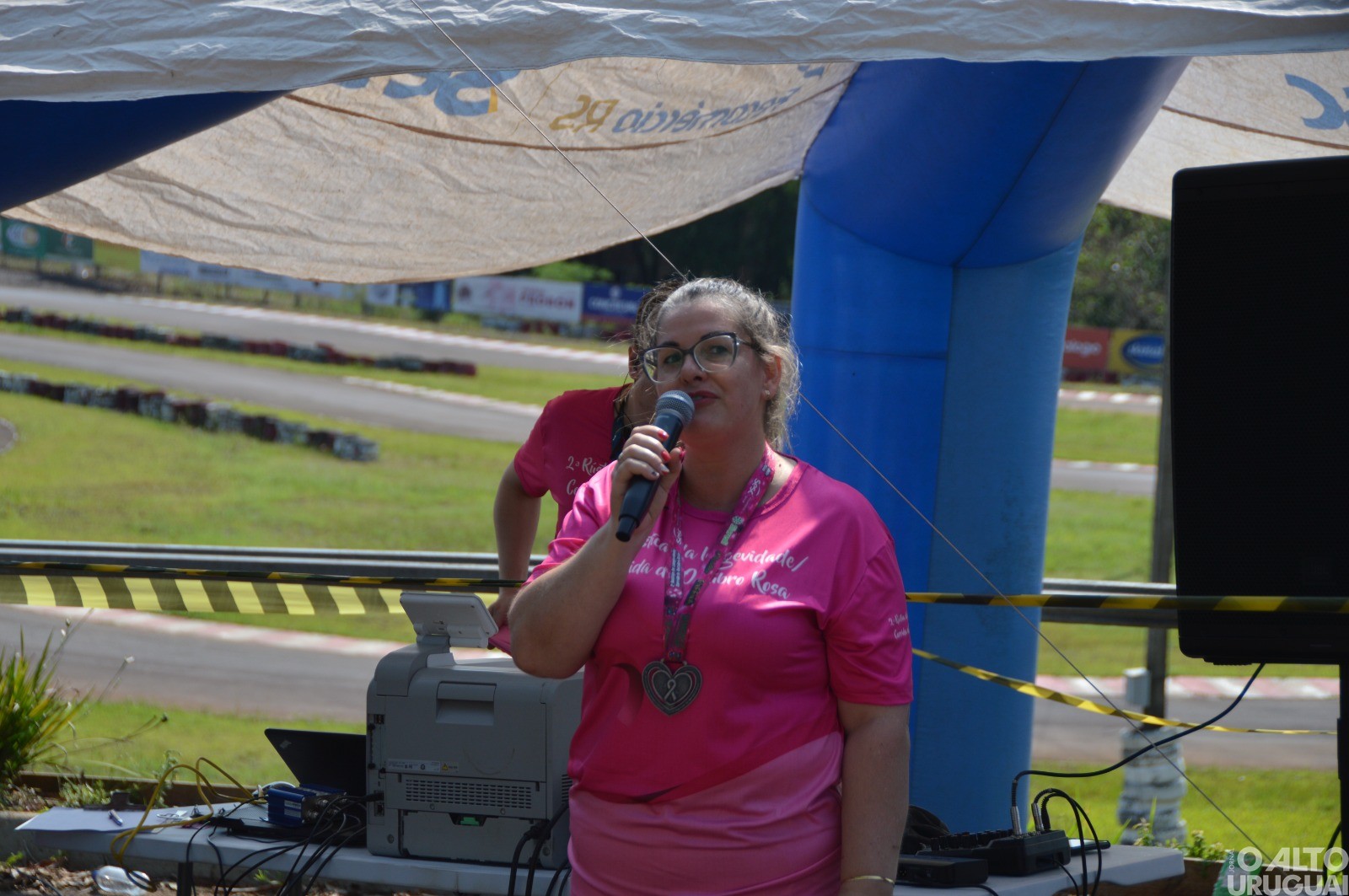 Rústica da Longevidade/Outubro Rosa reúne atletas de toda a região em FW