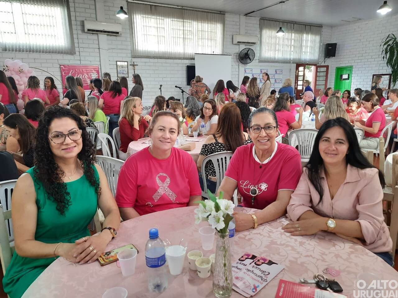 Chá da Liga reúne mulheres em Rodeio Bonito