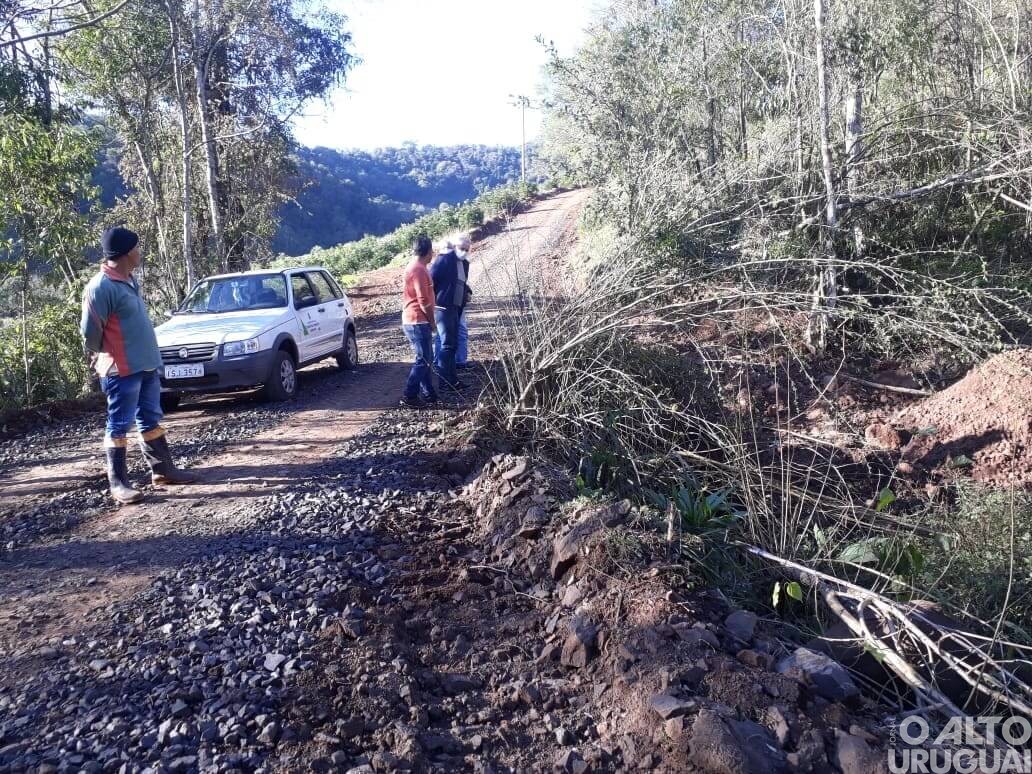 Obras de infraestrutura são feitas em comunidades de Planalto