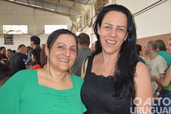 Festa do São Miguel do Braga reúne centenas de pessoas