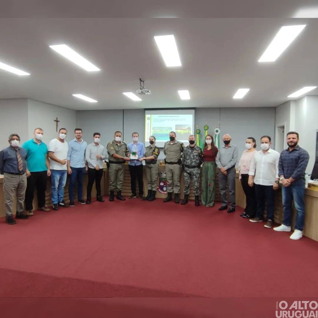Câmara de Vereadores de FW homenageia 37º BPM
