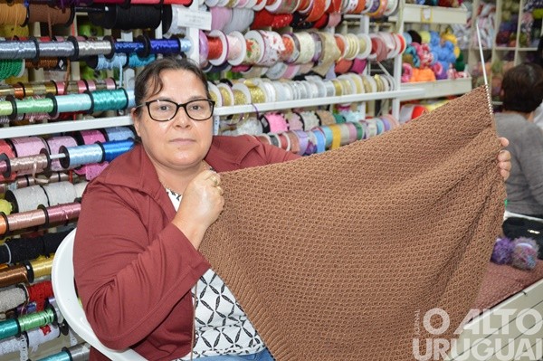 Tricolã promove workshop de tricô e crochê em FW