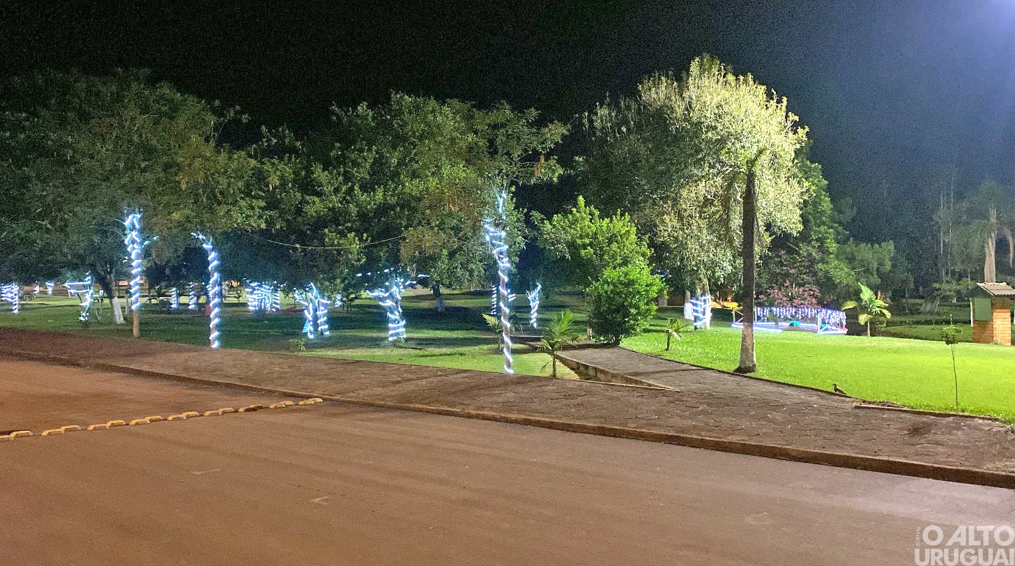 Vicente Dutra realiza a quarta edição do Natal Encantado