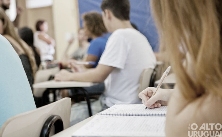 MEC anuncia mudanças no ensino médio do país