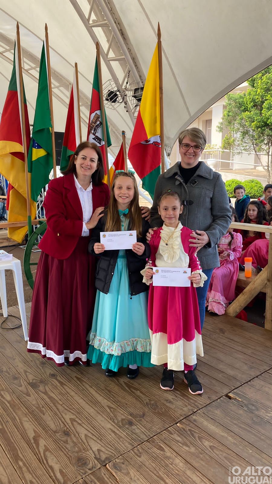 Secretaria de Educação e Cultura de Taquaruçu do Sul entrega prêmio do NFG para alunos