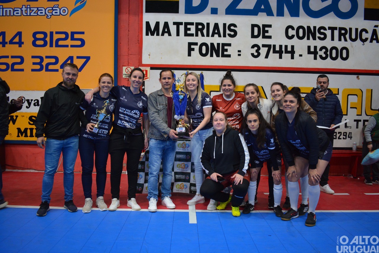 Castelinho é campeão do Municipal de Futsal de FW