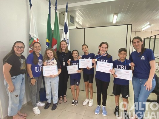 Estudantes da Escola da URI/FW se destacam na Olimpíada Mirim de Matemática