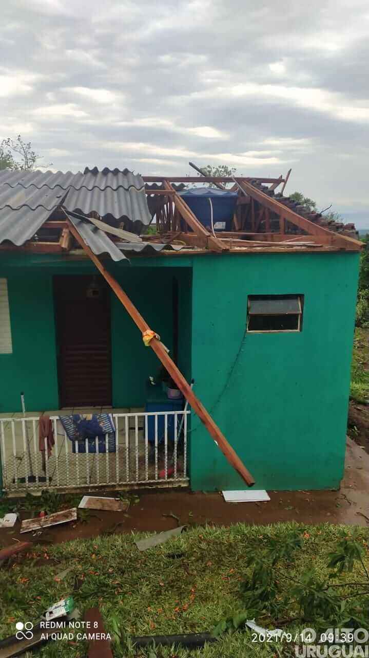 Planalto: temporal danifica casas da comunidade Guarani