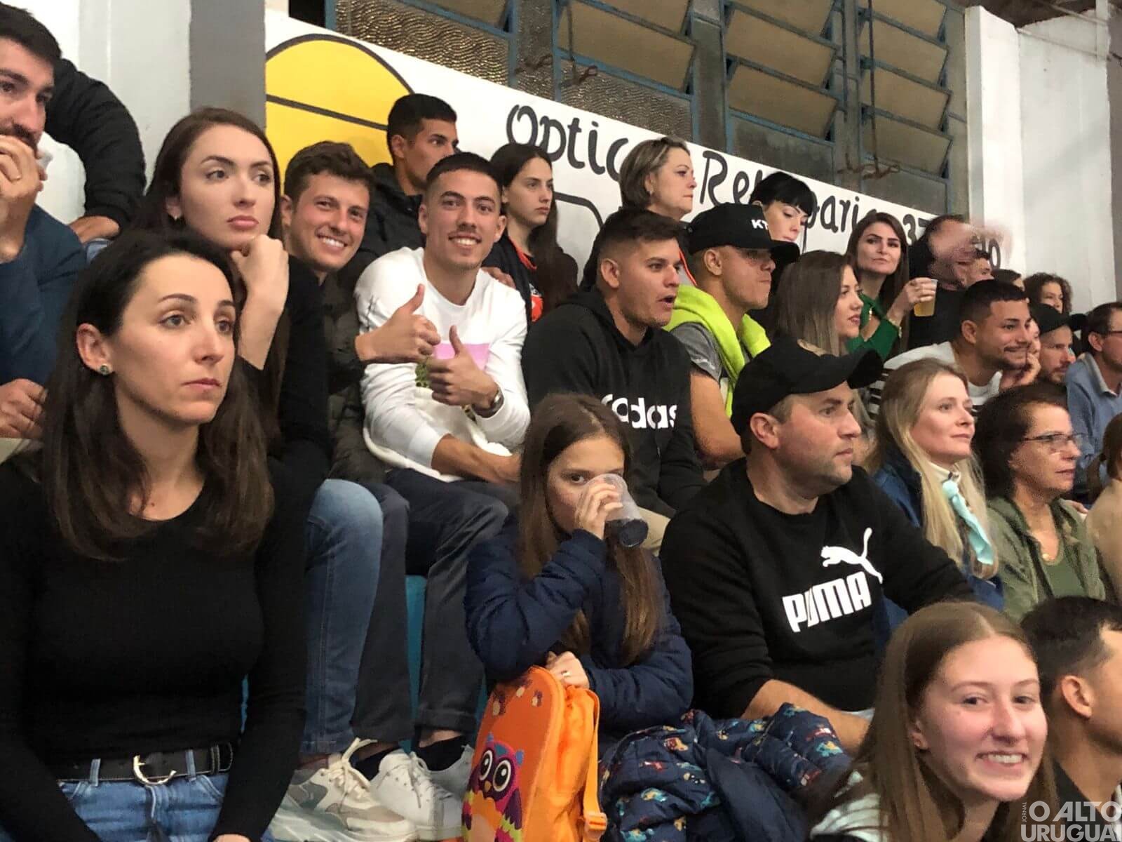 Afucs derrota o Atlec e abre vantagem