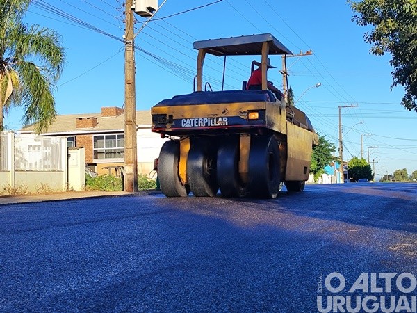 Pavimentação e recapeamento asfáltico melhoram a trafegabilidade urbana em Jaboticaba