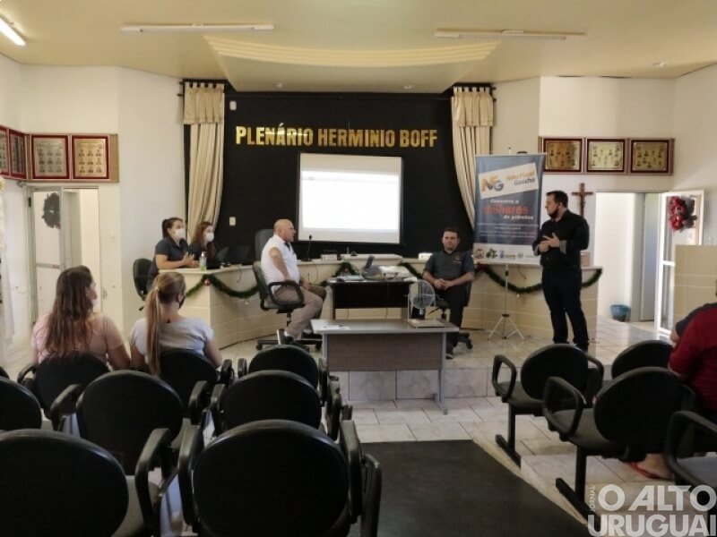 Nota Premiada de Novo Tiradentes distribui vales-compras