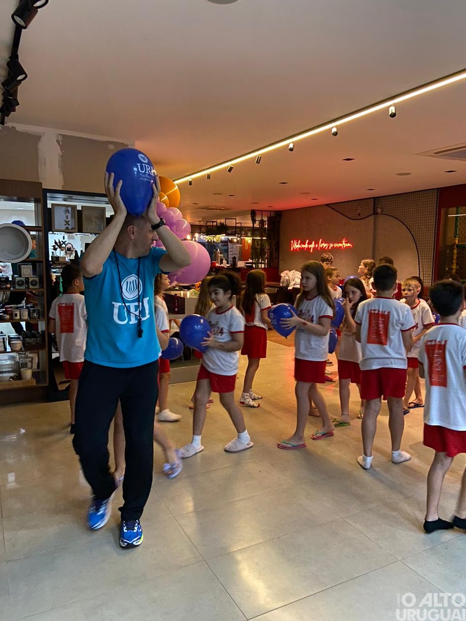 "Uma Noite na Vitrola 4” celebra o Dia das Crianças em FW