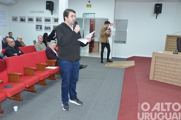 Audiência discute novo sistema de estacionamento rotativo em FW