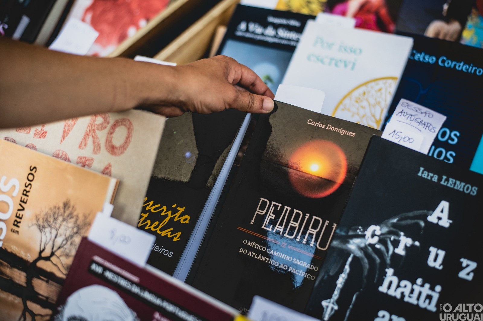 Ex-professor da UFSM-FW lança livro “Peabiru” em Lisboa