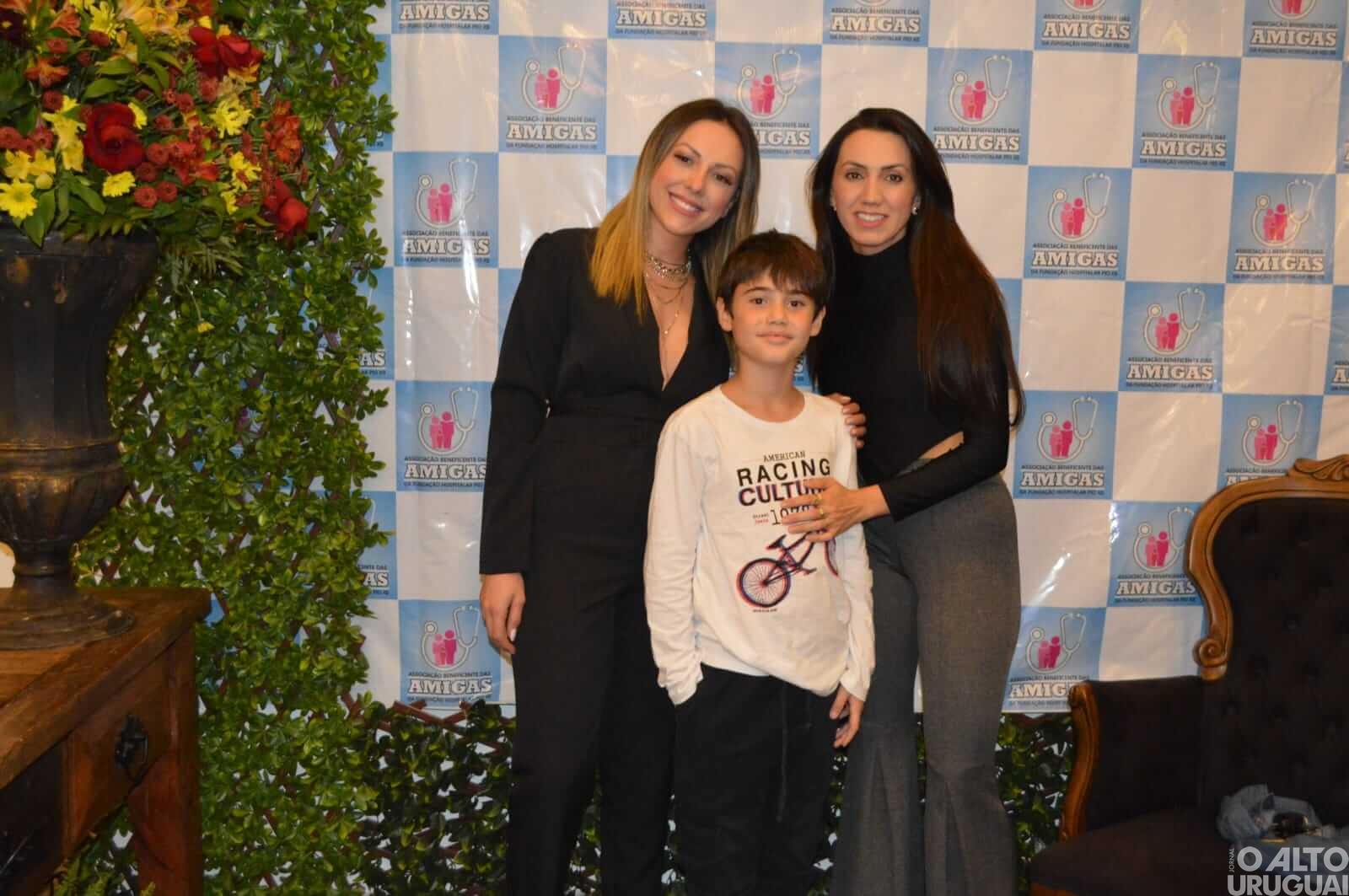 Jantar-dançante das Amigas do Hospital é realizado em Seberi
