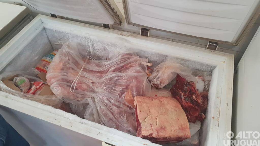 Dois mercados têm açougues interditados pelo MPRS no município de Iraí