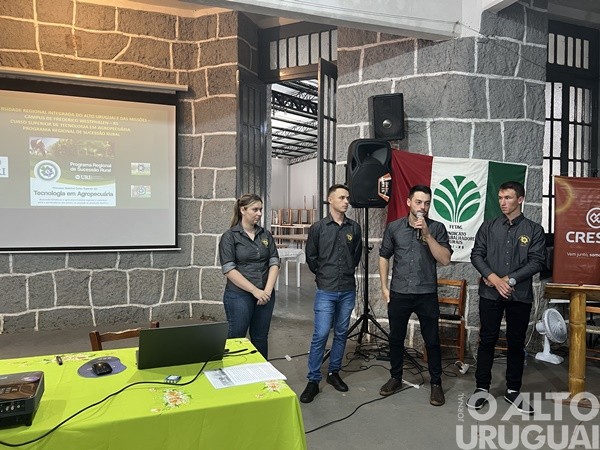 URI/FW realiza em Iraí Seminário de Projetos Profissionais e de Vida dos alunos