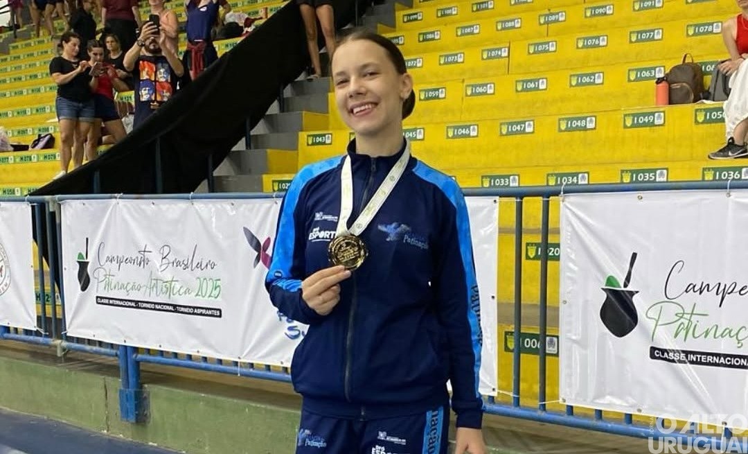 Luiza Cauduro Barro conquista 4º lugar no Campeonato Brasileiro de Patinação Artística