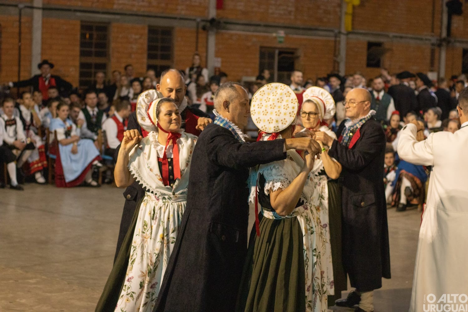 Centro Cultural 25 de Julho participa de 17º Encontro de Grupos Folclóricos em Augusto Pestana