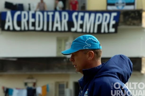Mano Menezes é o novo treinador do Grêmio