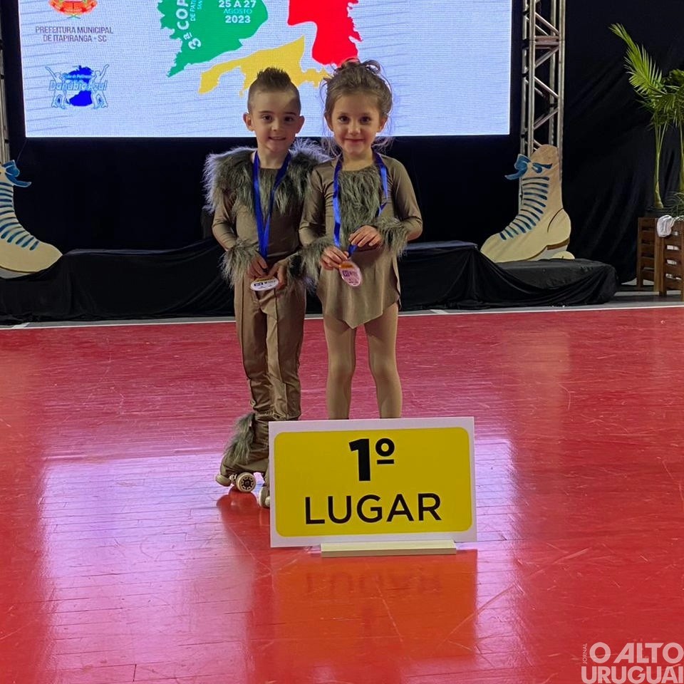 Magia da Patinação conquista 20 medalhas na Copa Oeste