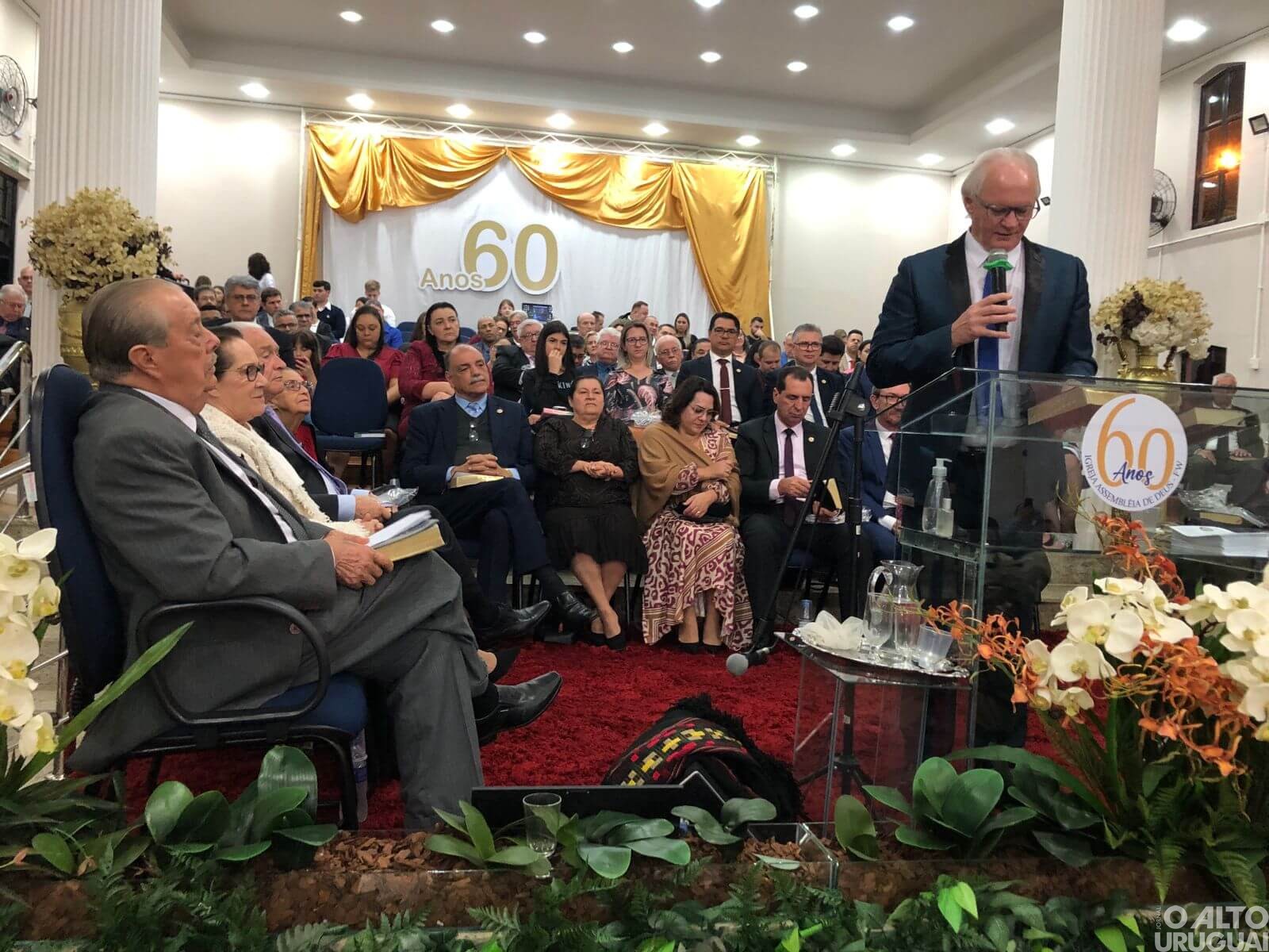 Pastor Pery Brizolla é homenageado em culto