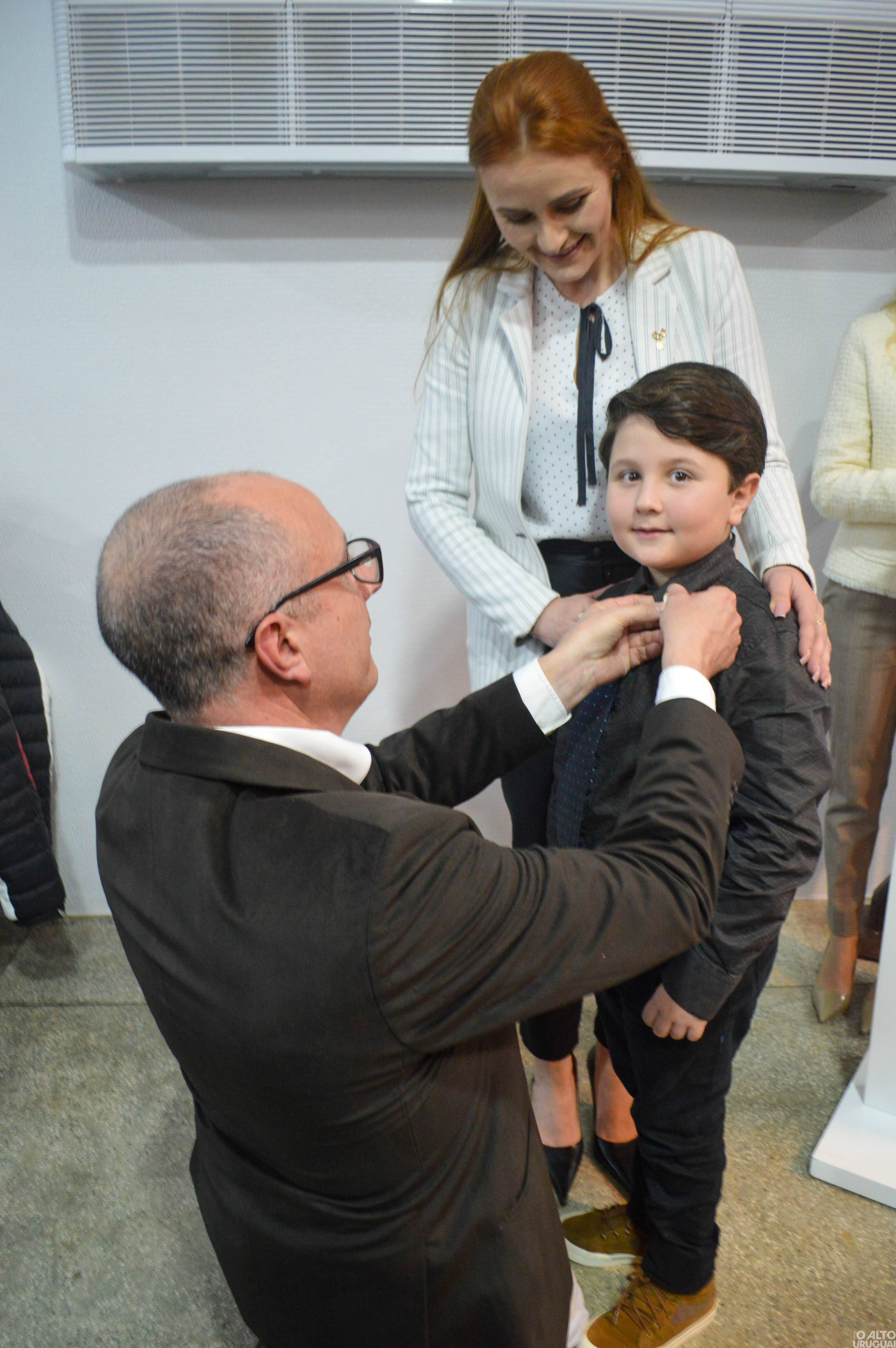 Novas diretorias dos Rotarys tomam posse em FW