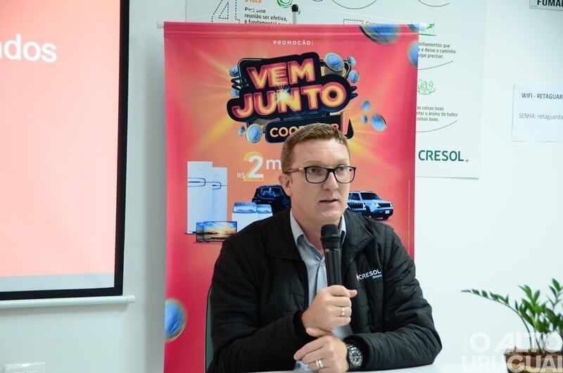 Cresol Raiz lança a campanha Vem Junto Cooperar