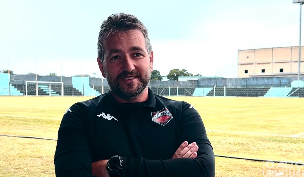 Camboriú de Jaílson Zatta vence Blumenau e abre vantagem pelo acesso