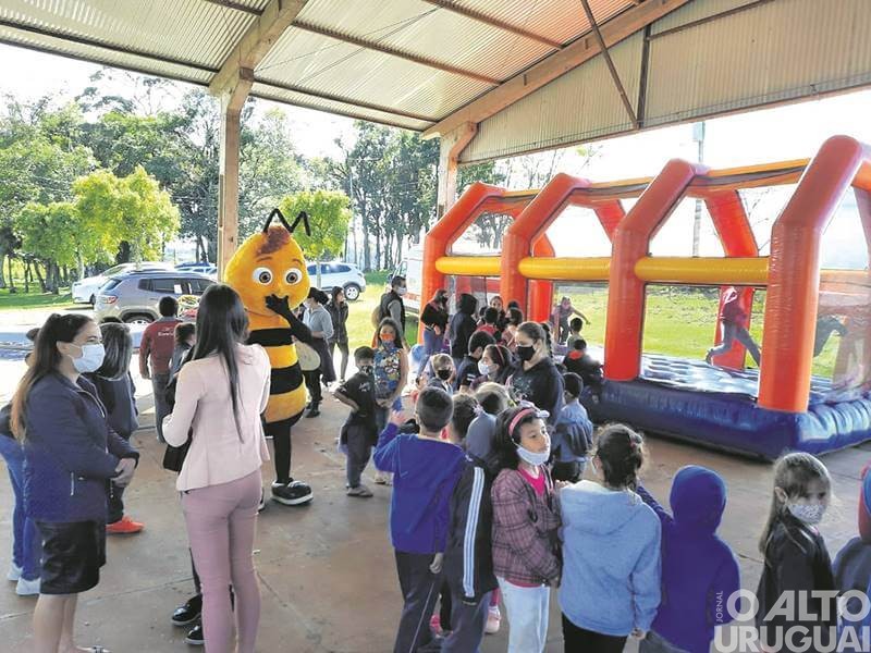 Dia das Crianças: programações especiais celebram data na região