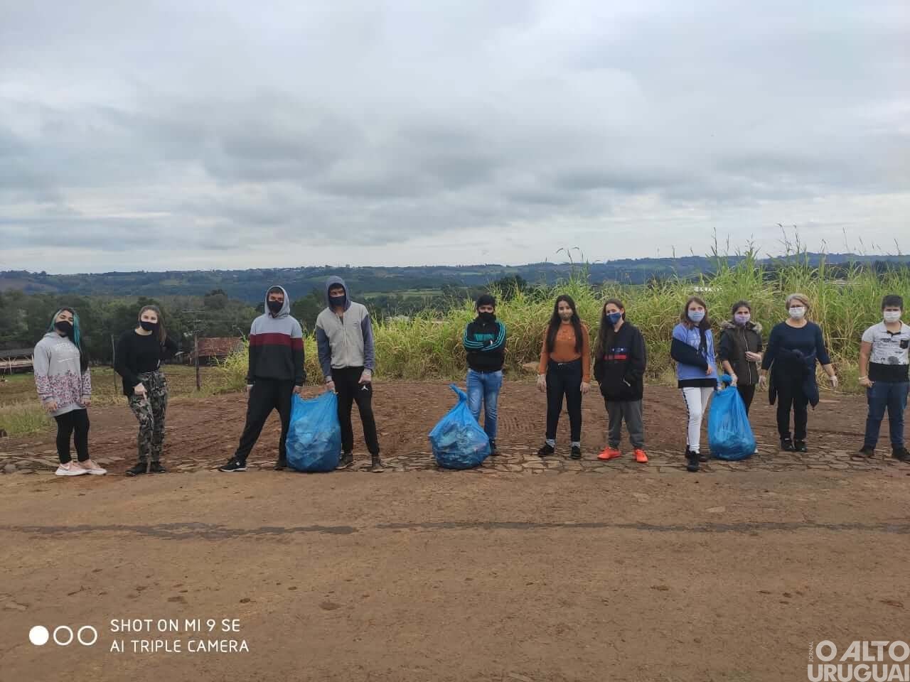 Vista Alegre: alunos da Escola Machado de Assis realizam ações ambientais