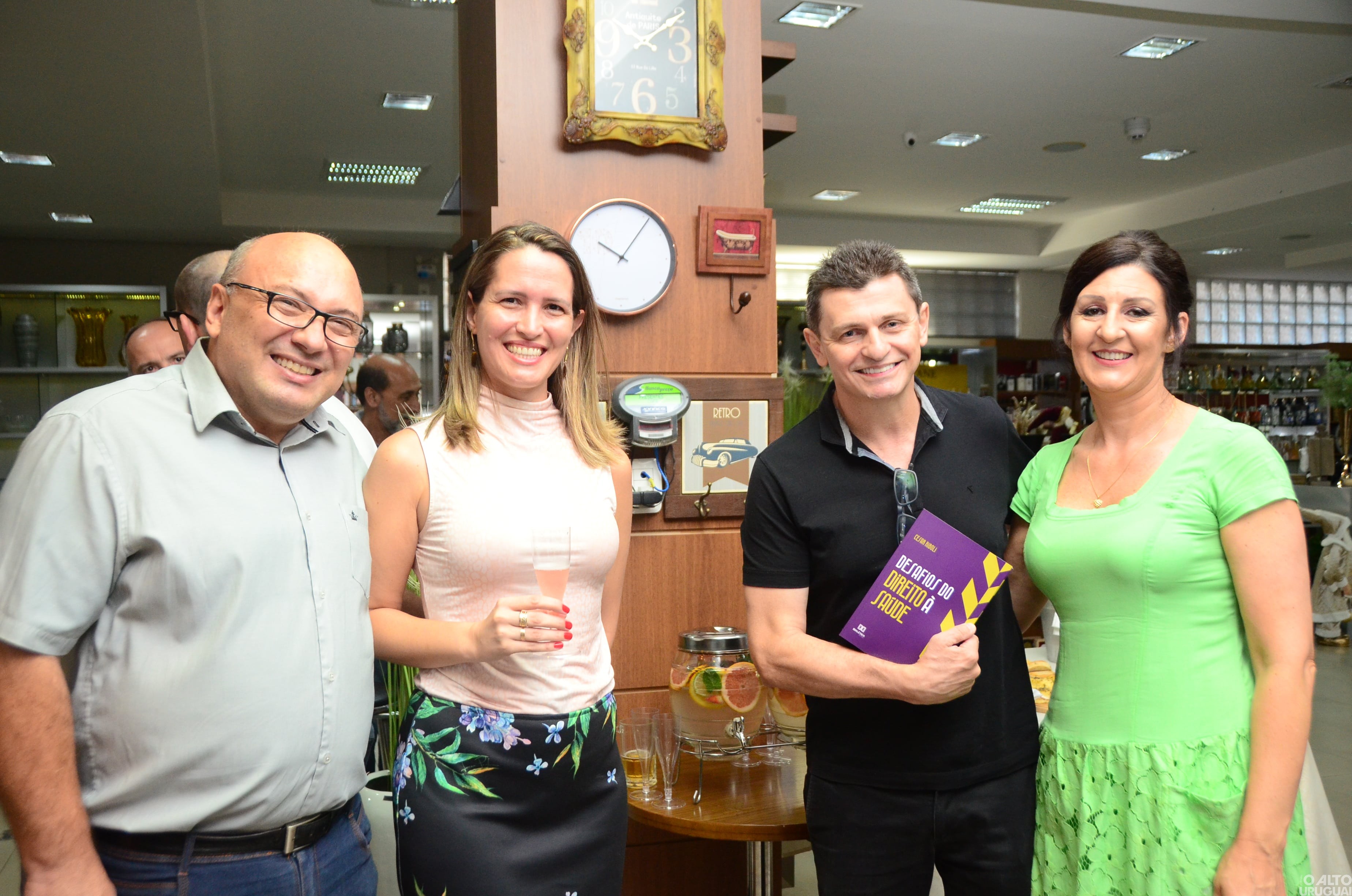 Advogado Cesar Riboli lança mais um livro