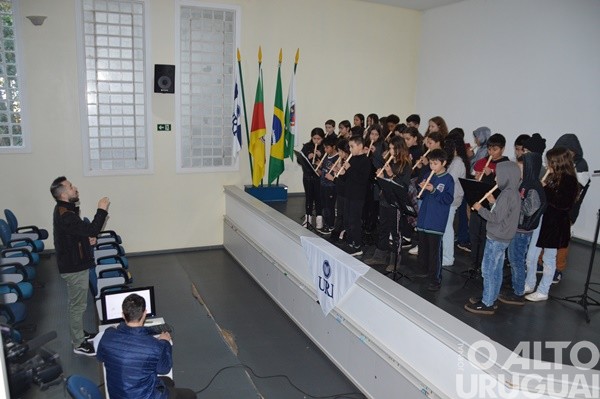 Frederico Westphalen debate excelência e avaliação no ensino público