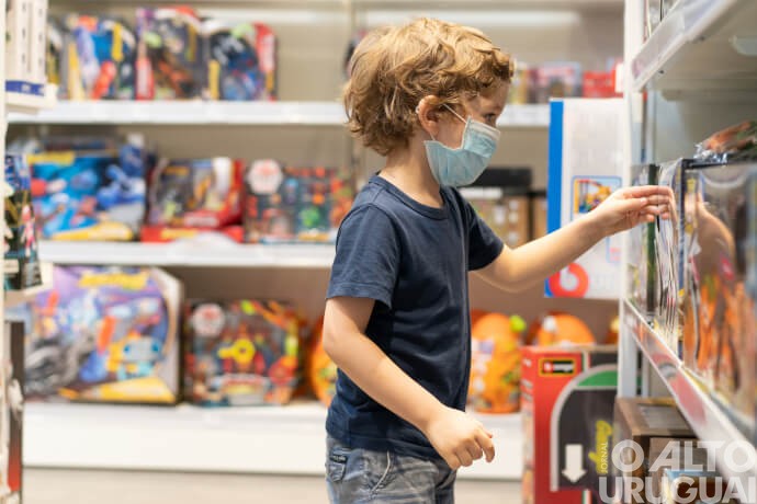 Comércio de FW atende até as 16 horas deste sábado