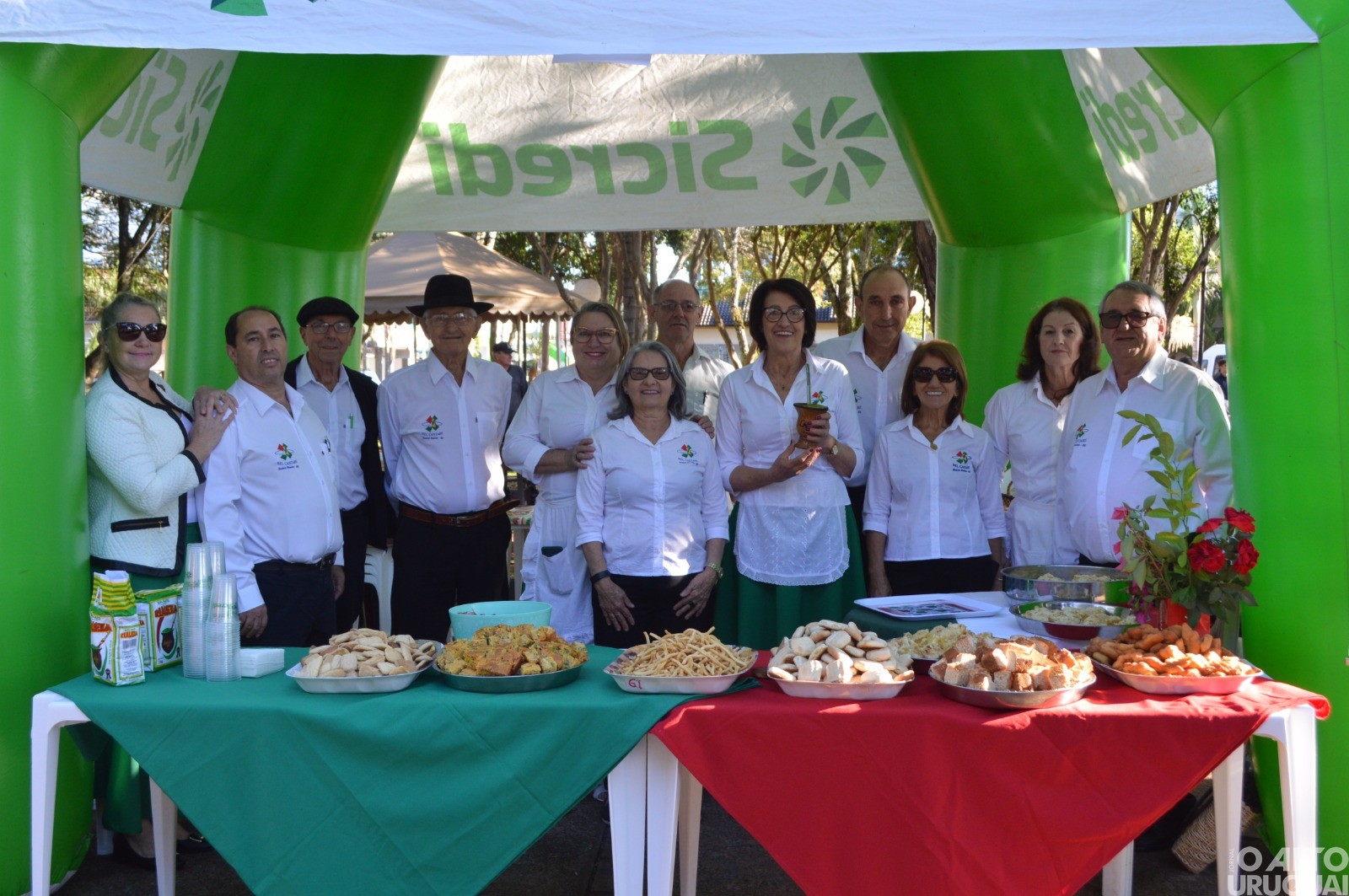 Rústica marca aniversário de Rodeio Bonito