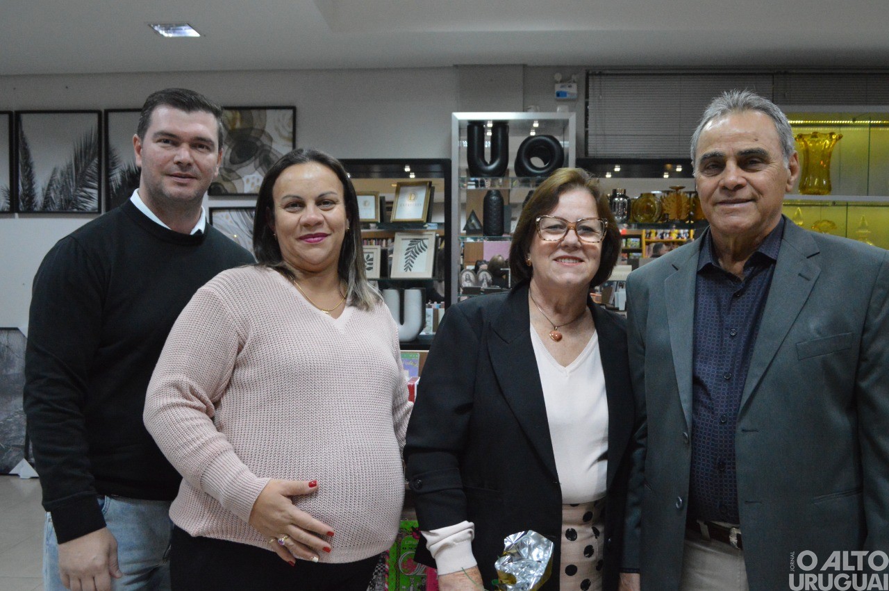 Médico Jorge Alan Souza recebe convidados para lançamento de seu livro