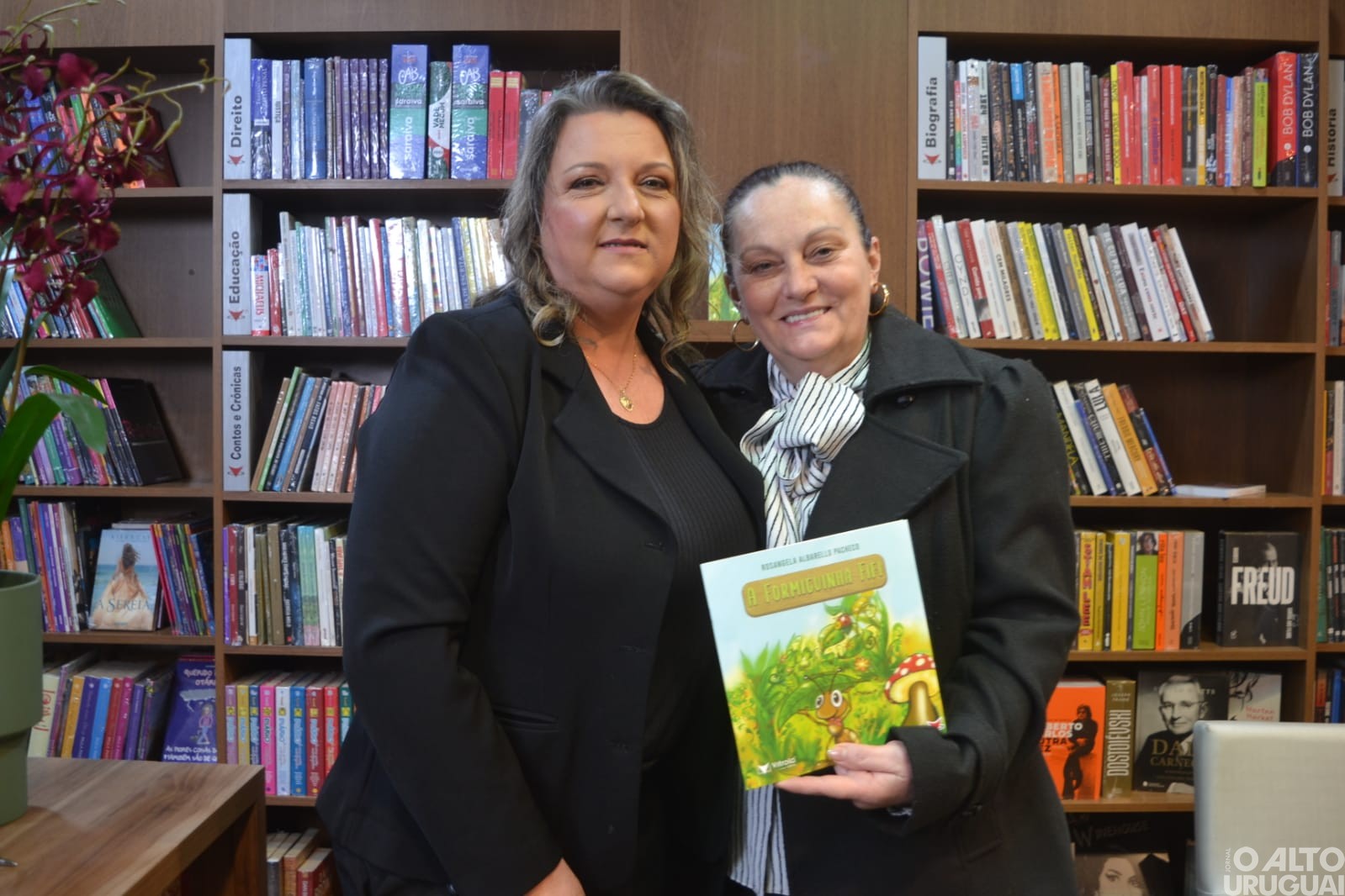 Frederiquense lança livro infantil