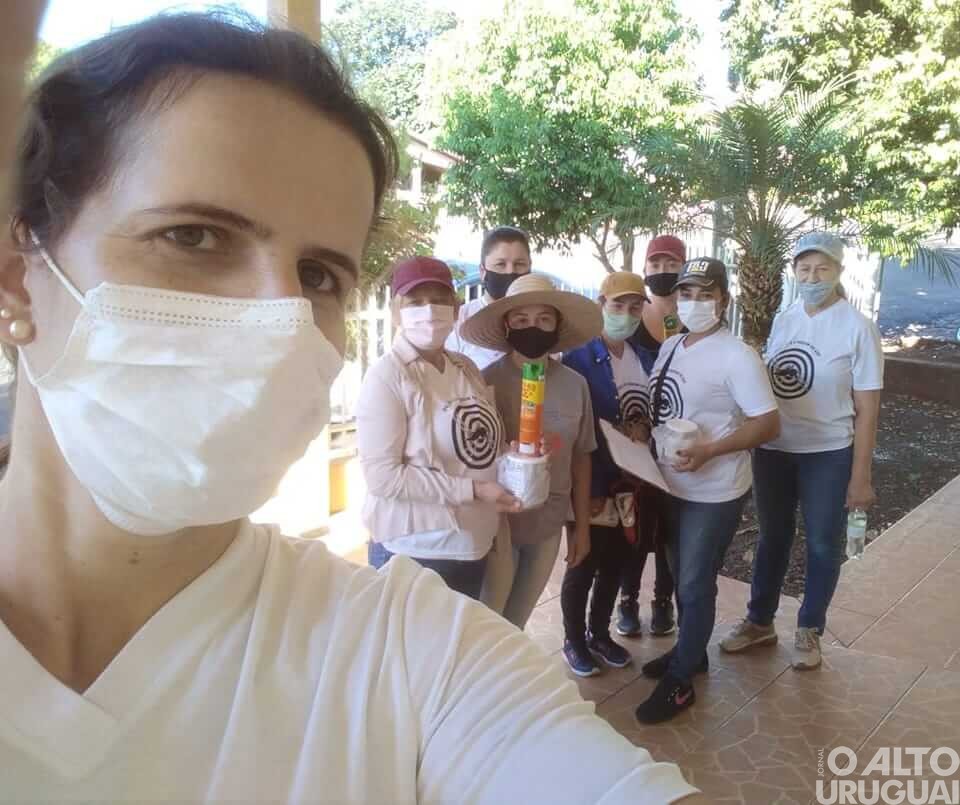 Rodeio Bonito: mutirão orienta moradores sobre os cuidados com a dengue