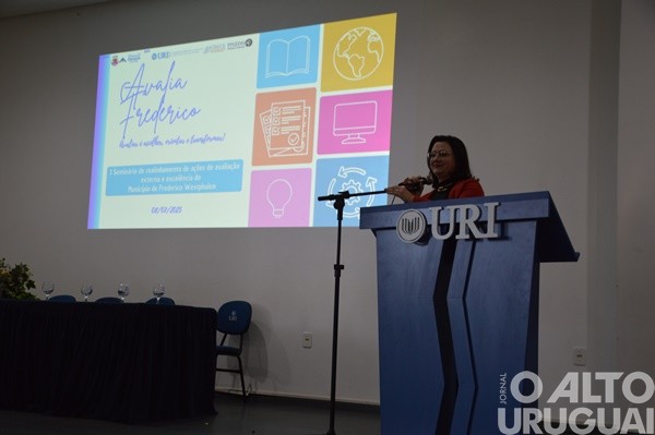 Frederico Westphalen debate excelência e avaliação no ensino público