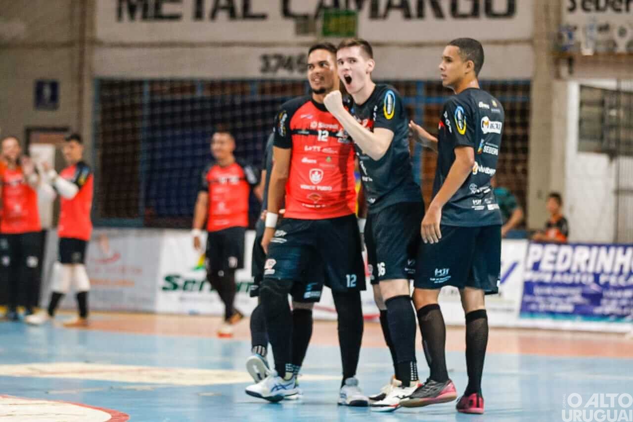 Afucs derrota o Horizontina no Julião